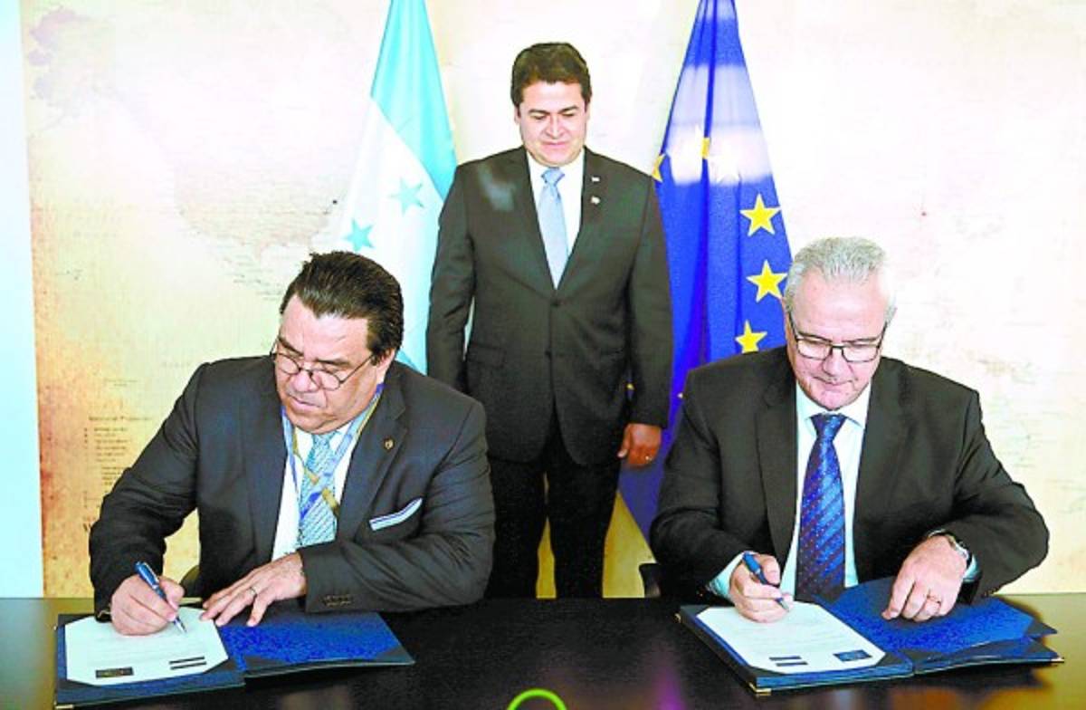 Honduras ahora tiene alianzas que no tenía antes, afirma Hernández