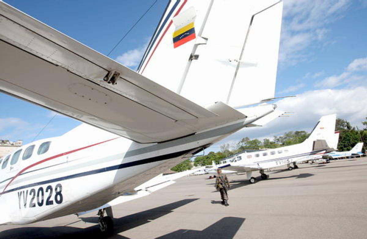 Narcoavioneta se habría reparado para uso del Congreso Nacional