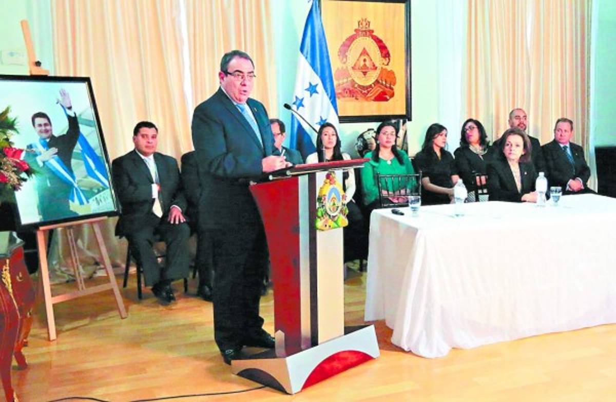 Cancillería de Honduras gestionó $516 millones