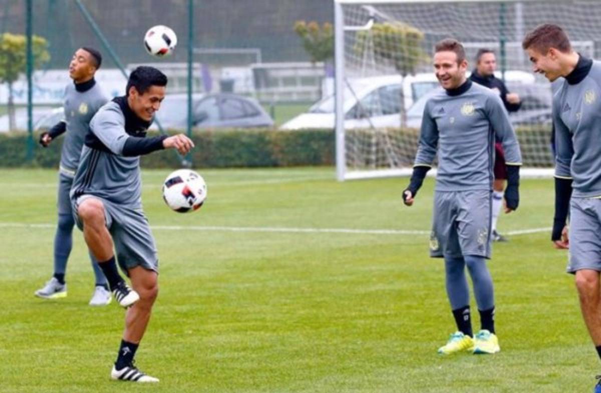 Andy Nájar regresa al once titular en el Anderlecht