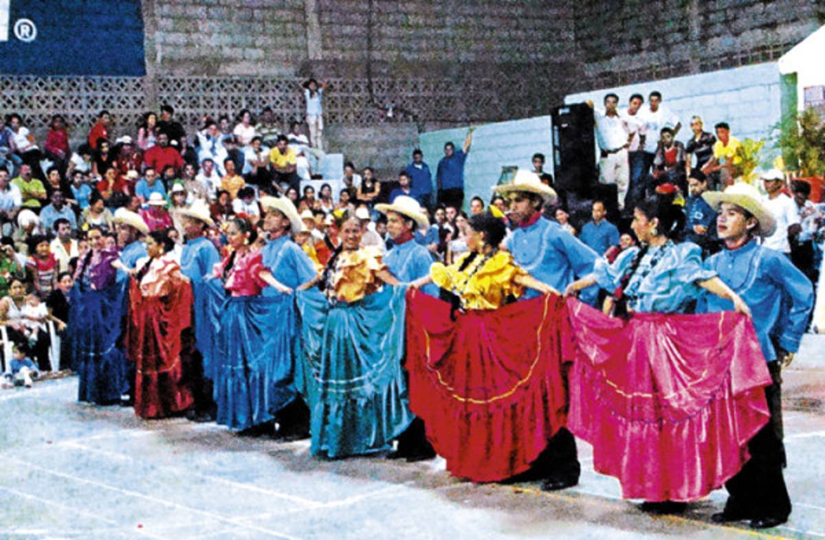 Campeones del folclore