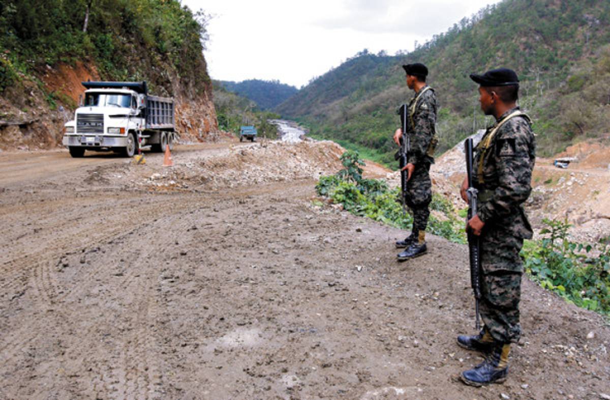 INA e IP aseguran que titulación de propiedades está casi lista