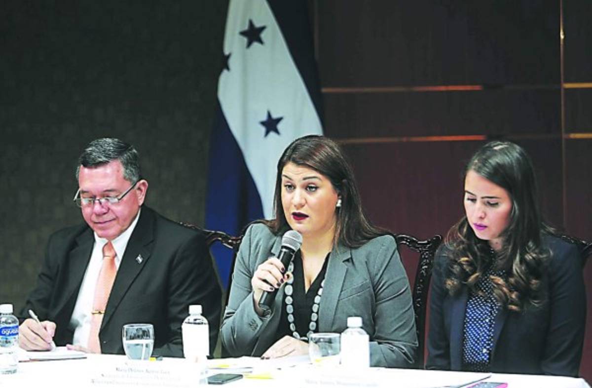 Hondureños aportan más de mil millones de dólares en Estados Unidos