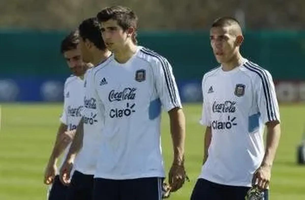 Los jugadores que vistieron la 10 de Argentina cuando no estuvo Lionel Messi