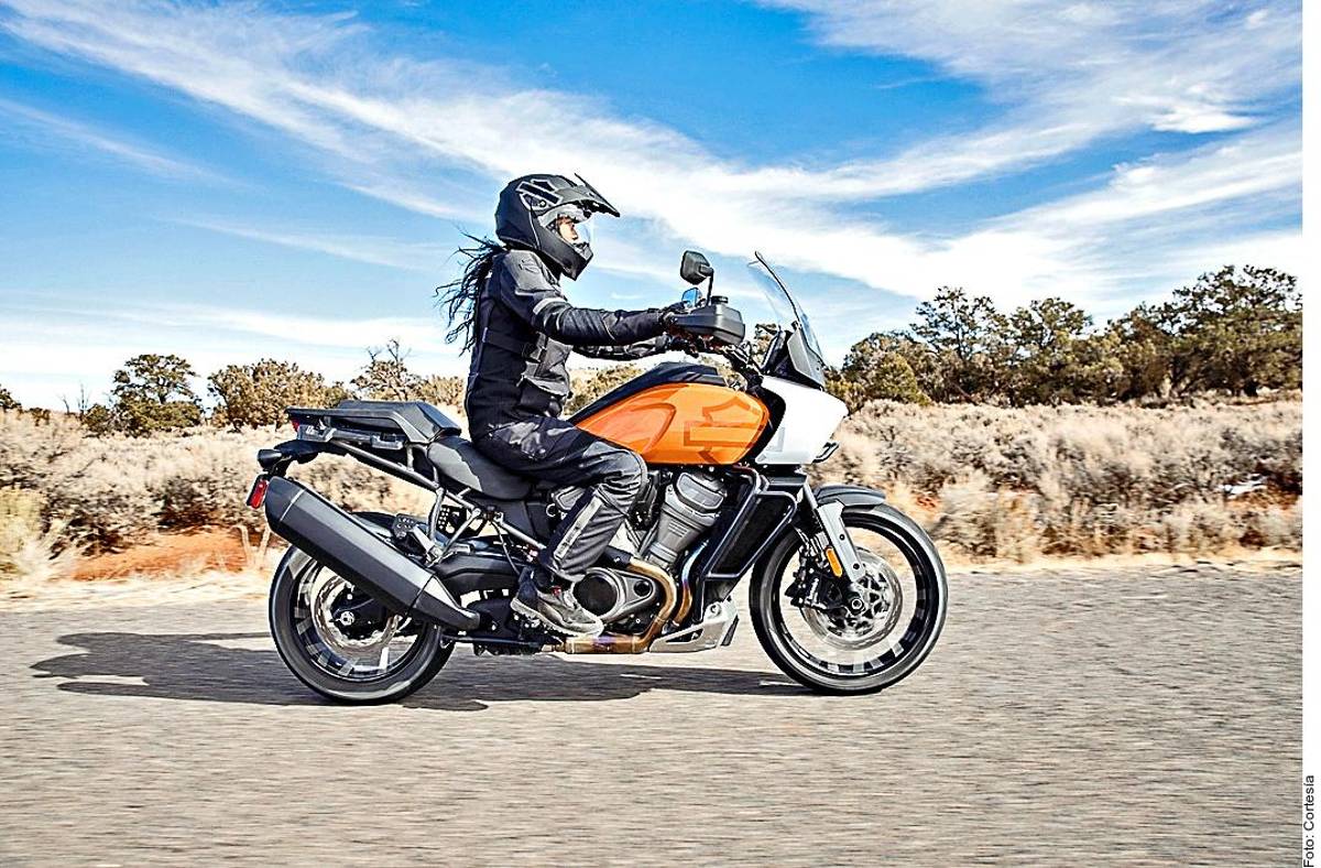 Pan America 1250 Special: salida espectacular sobre dos ruedas