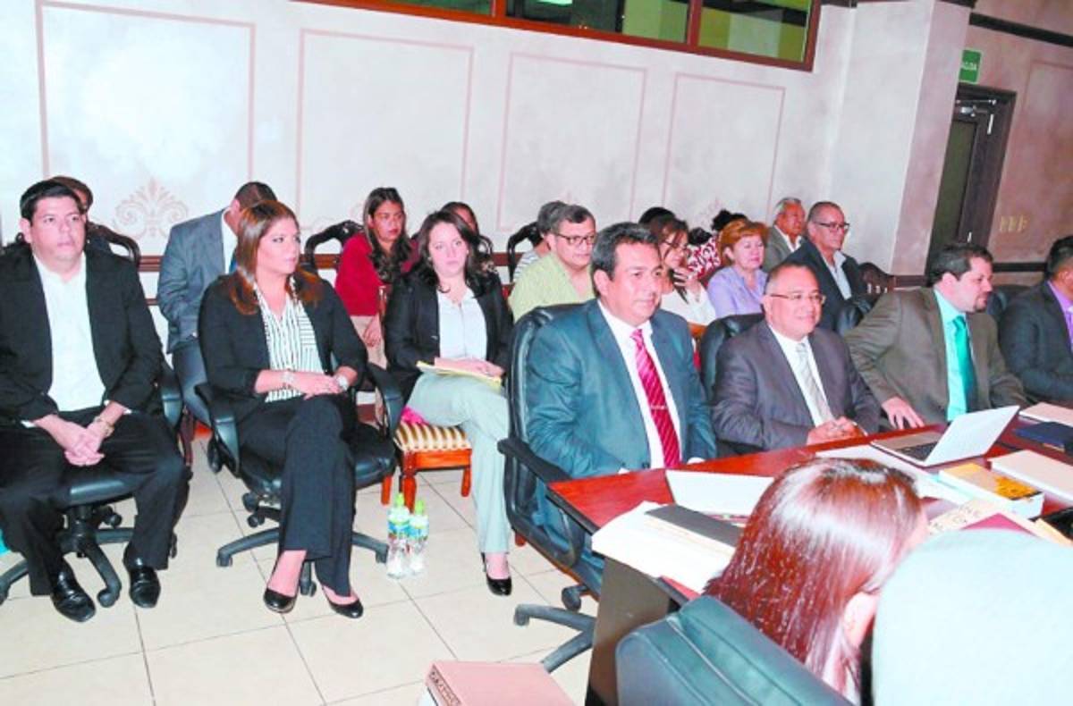 Testigos declaran en caso Astropharma