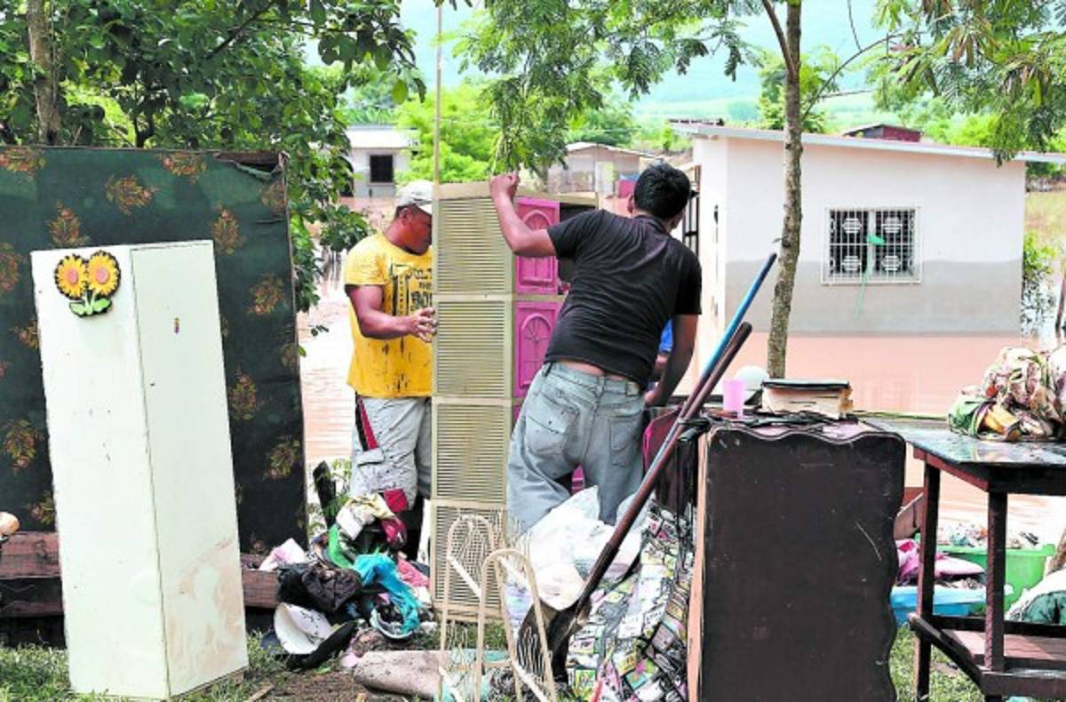 Honduras: 5 mil incomunicados por fuertes aguaceros e inundaciones