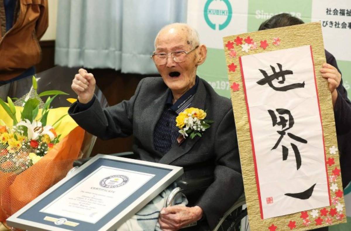Un japonés de 112 años, coronado como el hombre más longevo del mundo