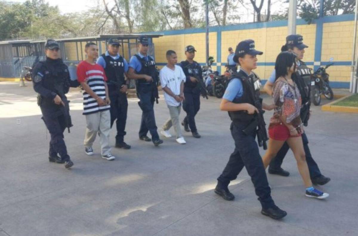 Capturan integrantes de la pandilla 18 en la colonia Flor del Campo; marera tiene rango de 'alondra'