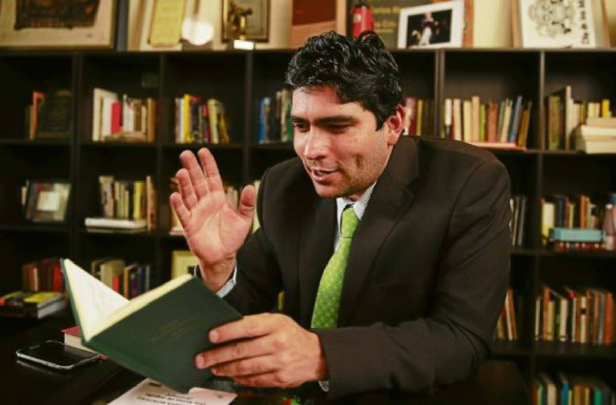 Obra del poeta Rolando Kattán llega a Italia