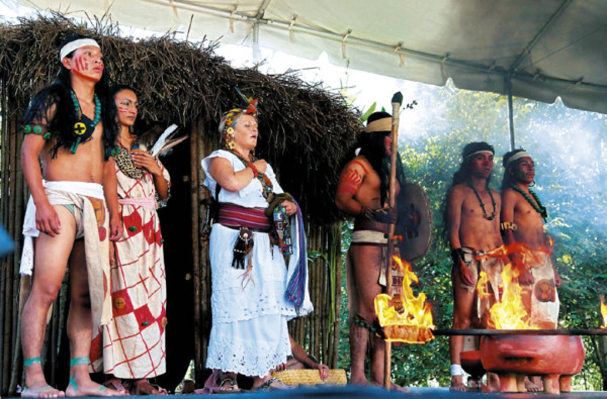 Místicos rituales mayas dan bienvenida a la nueva era
