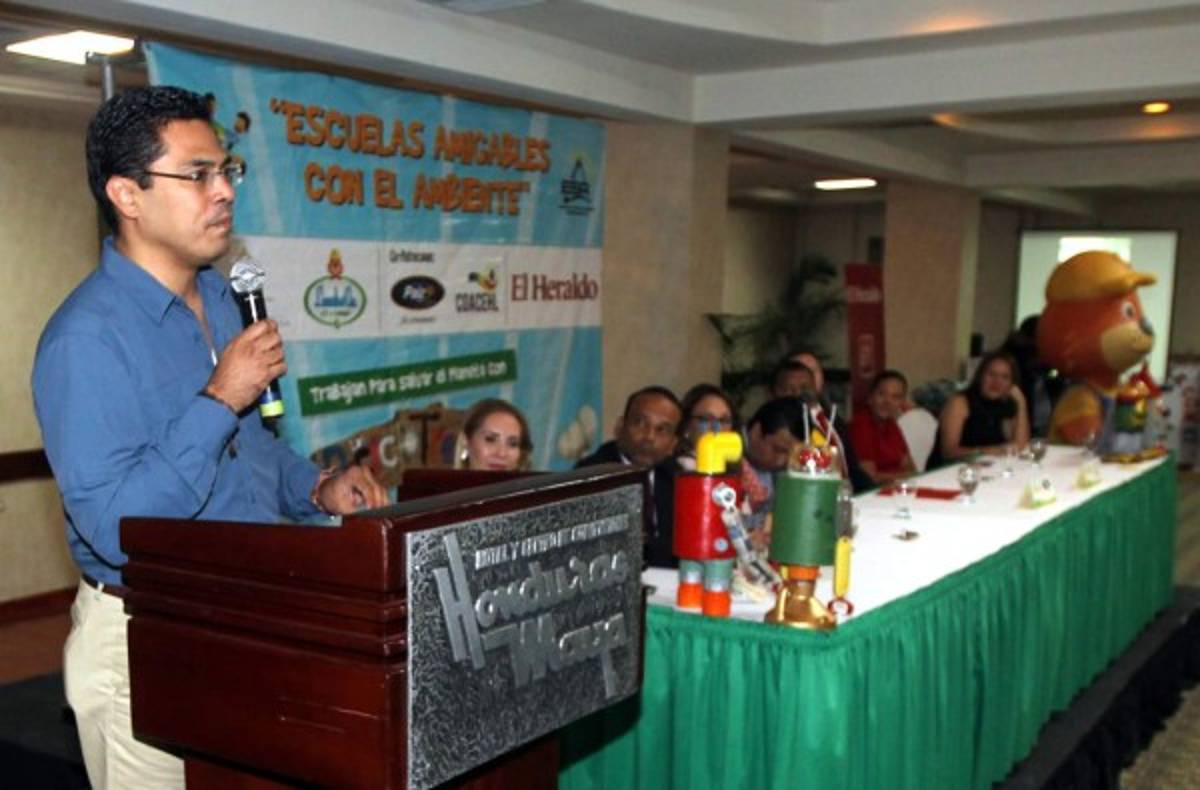 Continuidad de la campaña prometen Escuelas Amigables