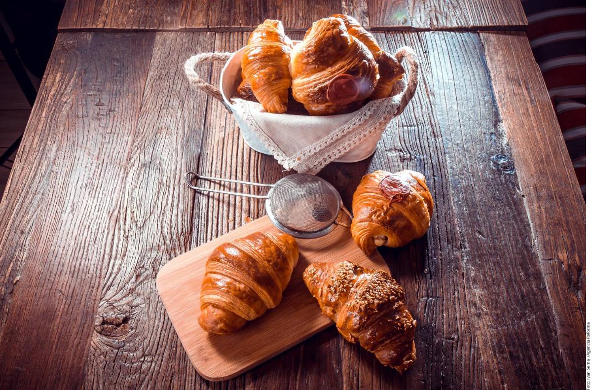 Tiempo de preparación: 3 horas / Porciones: 16