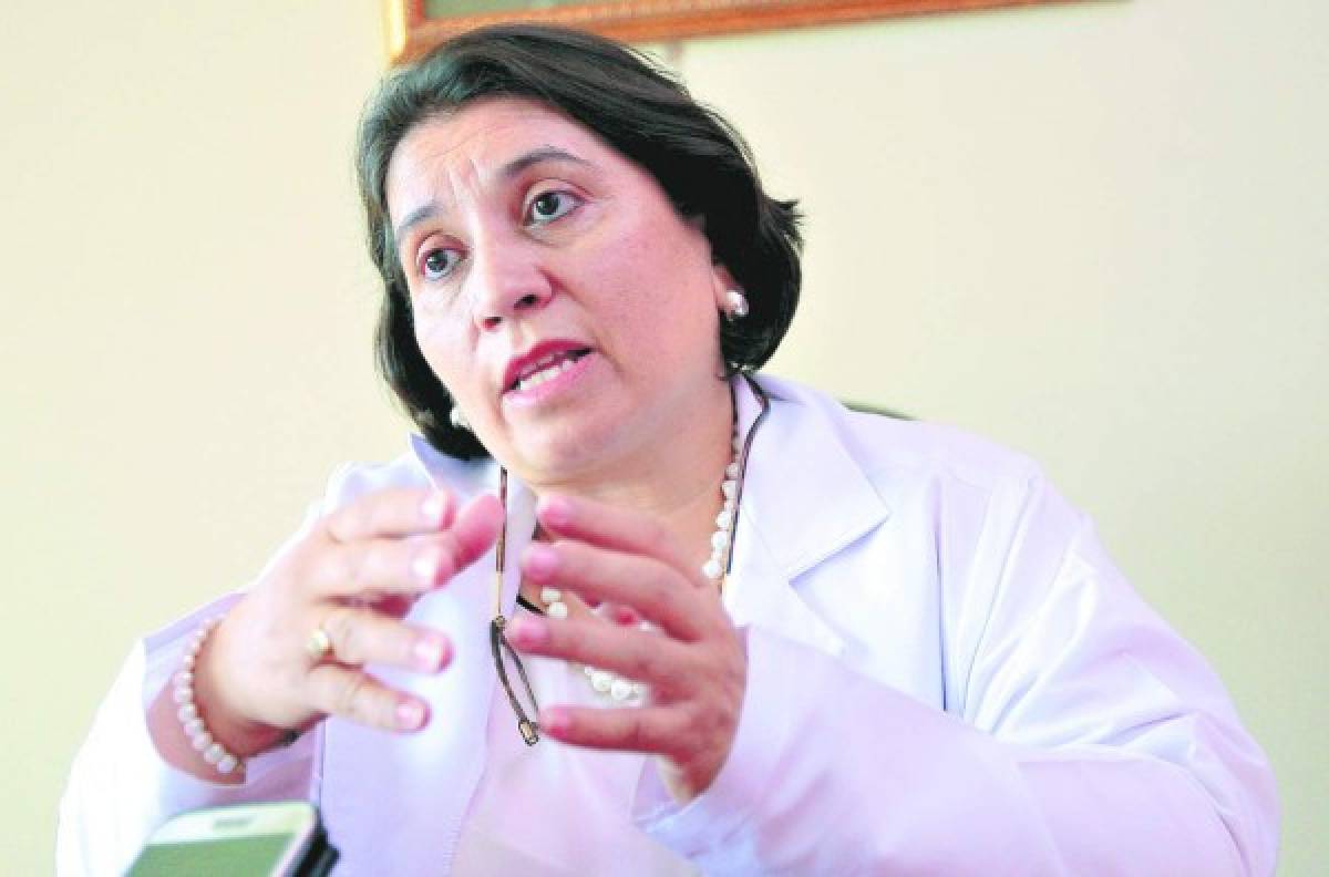 Presidenta del Colegio Médico de Honduras: 'Sobrevaloración de compras en red de hospitales es un crimen de lesa humanidad'