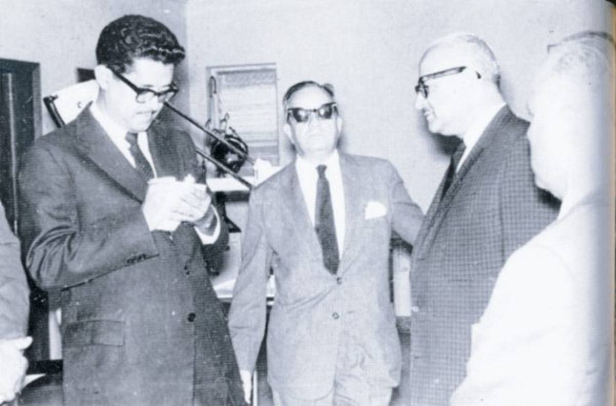 El poeta Óscar Acosta