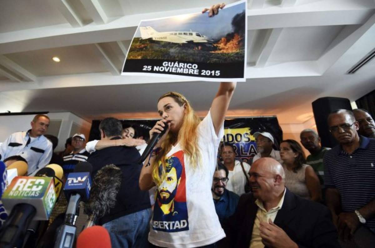 'Me quieren matar', dice esposa del opositor preso Leopoldo López