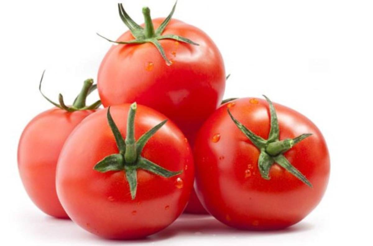 Motivos por los que debes agregar el tomate en tu dieta alimenticia