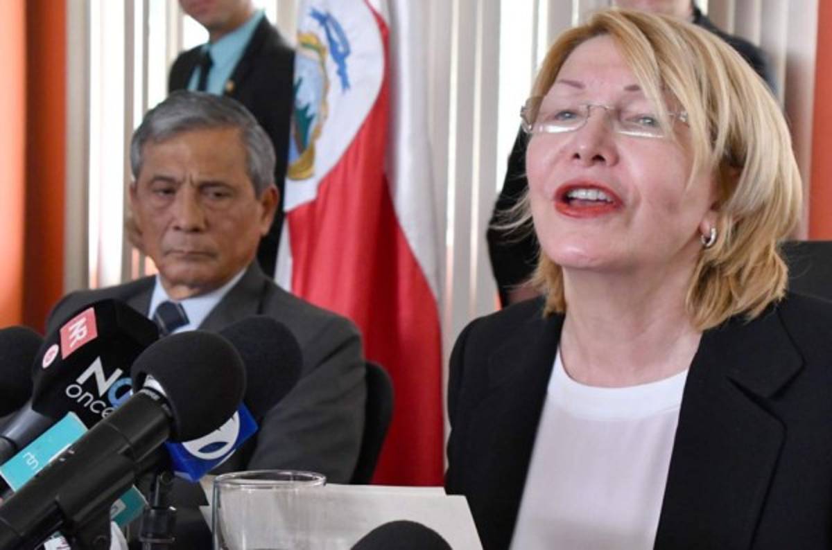 Venezolana Ortega acusa a gobierno de contratar sicarios para matarla