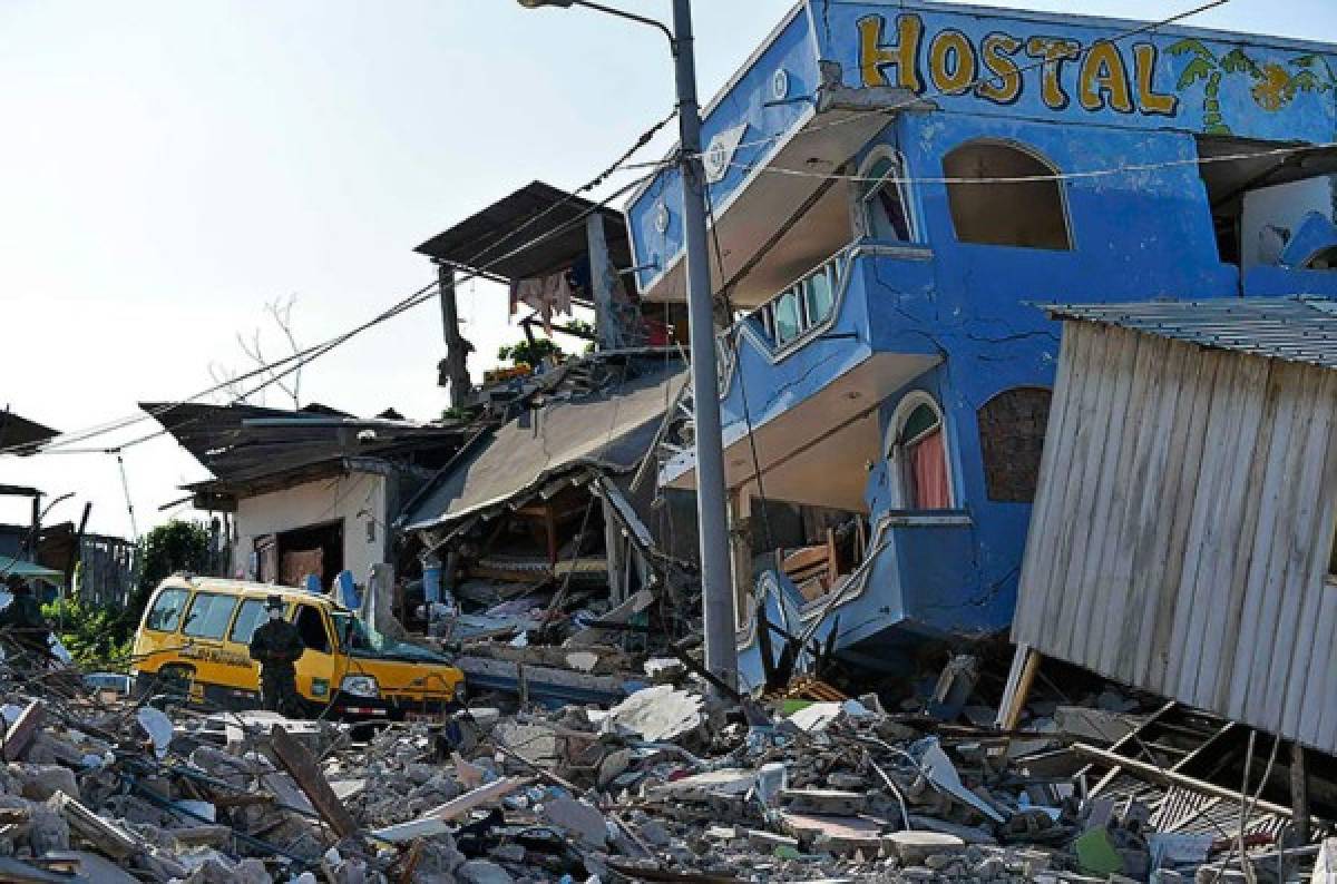 Ecuador registra en promedio 39 réplicas diarias del terremoto de abril
