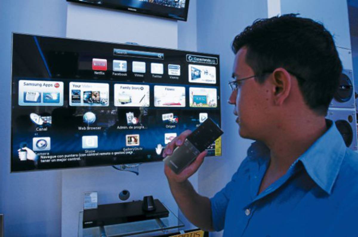 El TV recibe sus órdenes