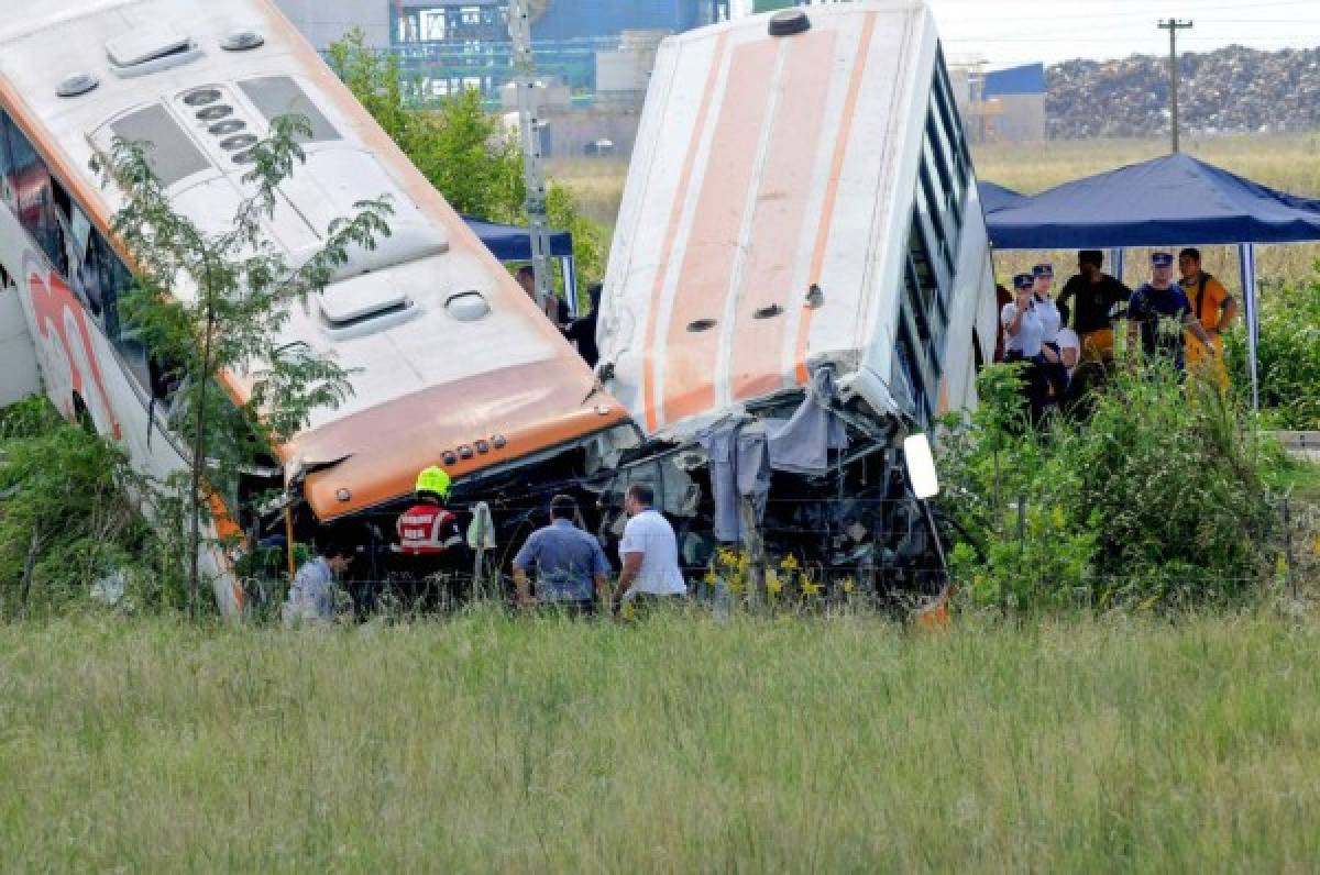 Trece muertos y 34 heridos en choque de buses en Argentina 