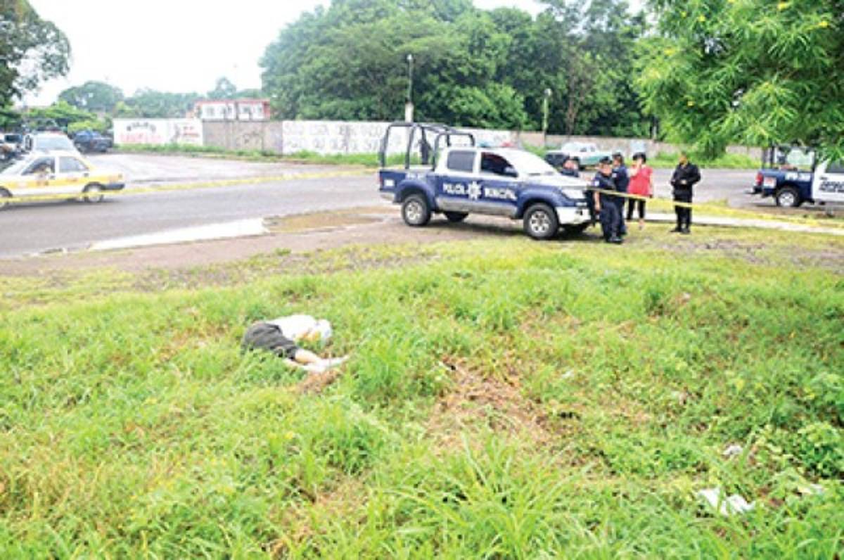 Con su propia arma hondureño es asesinado de tres balazos en Tapachula, México