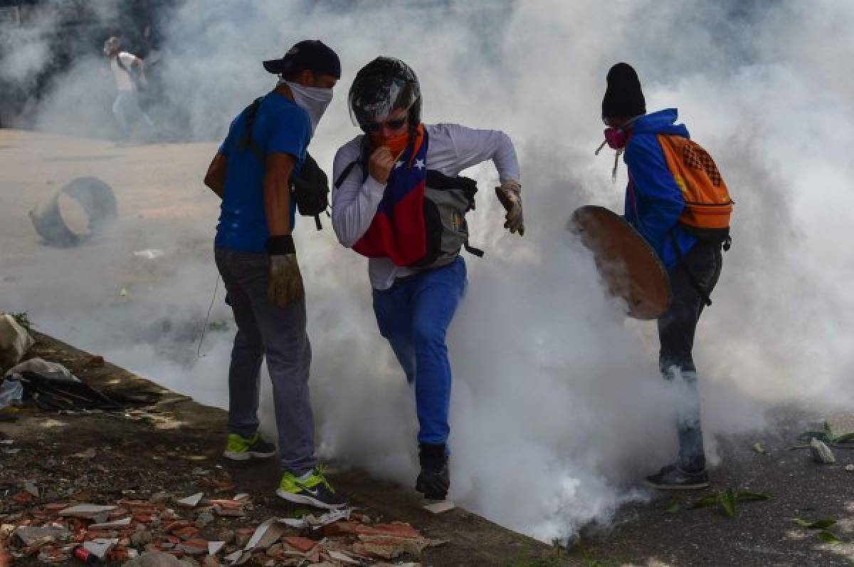 Las imágenes más impactantes de la 'madre de las marchas' en Venezuela
