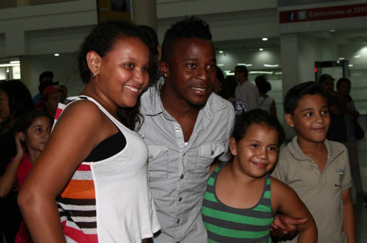 Muma Bernárdez y Marvin Chávez se suman al 'plan triunfo'