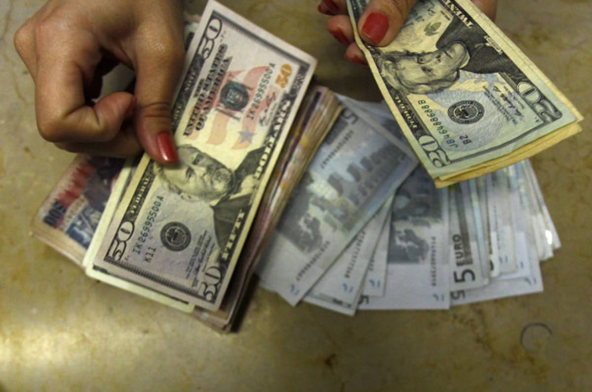 Tipo de cambio cierra junio con una devaluación histórica de 11 centavos