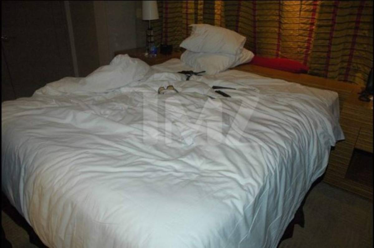 TMZ publica fotos del cuarto donde se suicidó Chris Cornell