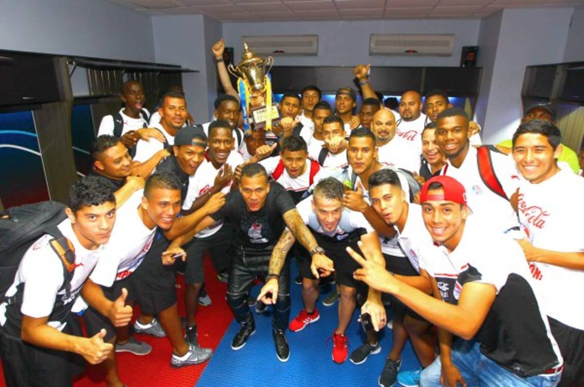 Baile en el camerino de Olimpia