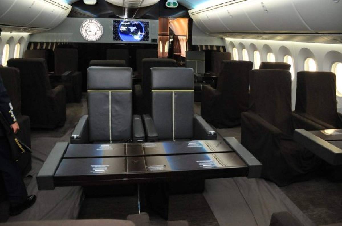 Así es por dentro el ostentoso avión presidencial de México que AMLO rechazó