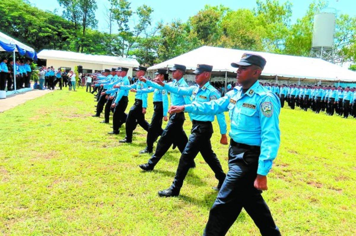 467 nuevos policías se suman a reforzar la seguridad en Honduras