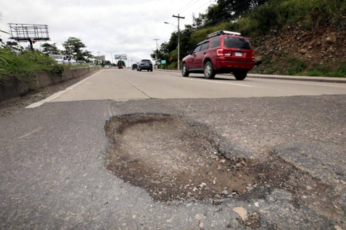 Plan de bacheo dará prioridad a cráteres del anillo y FF AA