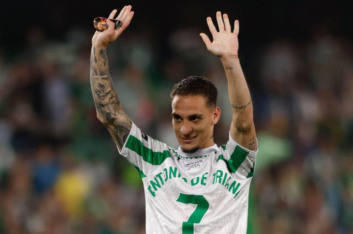 Fichajes Europa: La figura que saldría del Barcelona y Real Madrid se complica