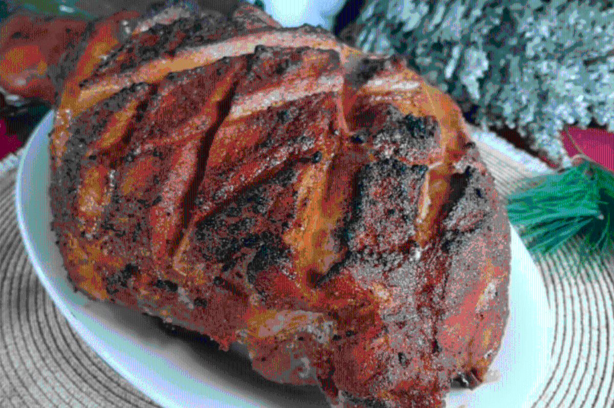 Tiempo de preparación: 6 horas + 1 día de marinado / Rinde: 10-12 porciones / Dificultad fácil