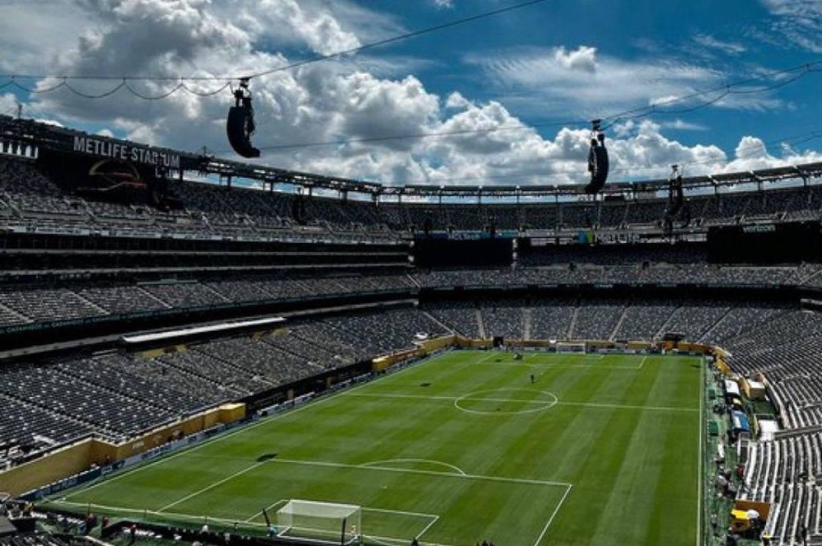 Desmayo de aficionado, el Balón de Oro, adiós a Modrić y villano del Real Madrid en goleada ante PSG
