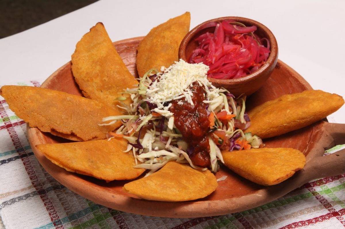 Tiempo de preparación: 1 hora 30 minutos / Porciones: 30