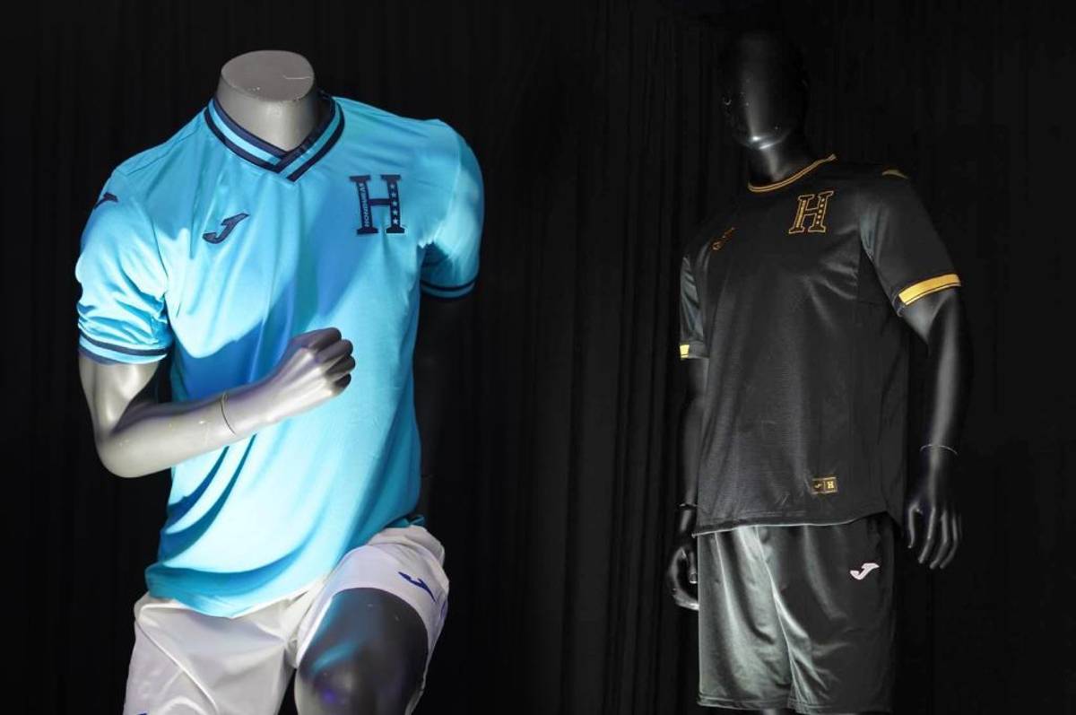 La camisa de visita y la alternativa destacan en la indumentaria de la H.