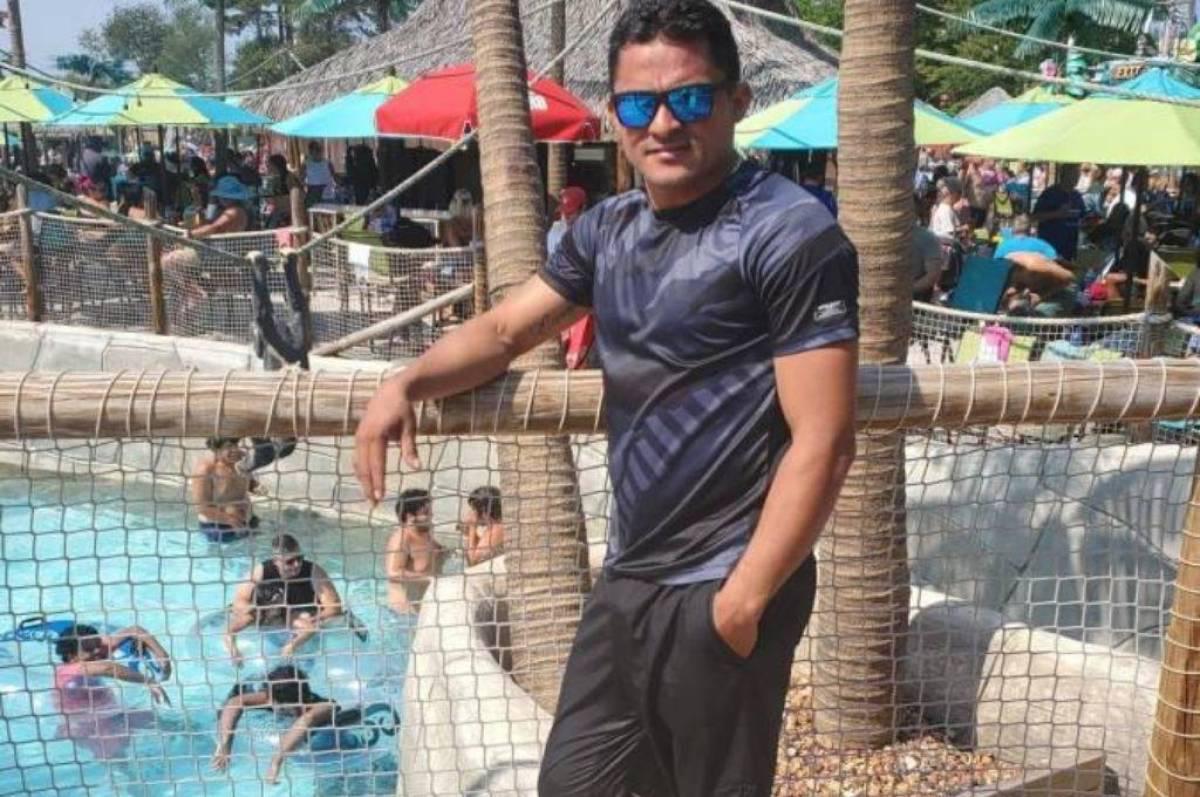 Impactante: Momento en que el futbolista Ñangui Cardona llega al hospital tras ser apuñalado