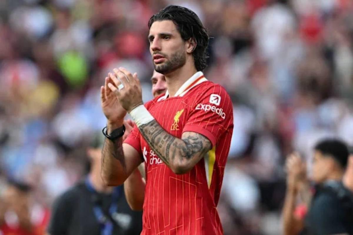 El otro jugador del Liverpool que se fue de fiesta y no llegó al funeral de Diogo Jota