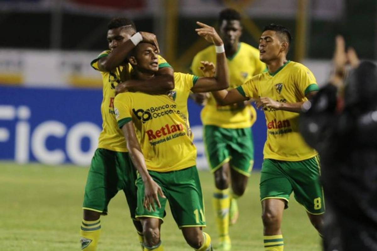 Real España empató sin goles ante el Social Sol en el primer juego del torneo Clausura