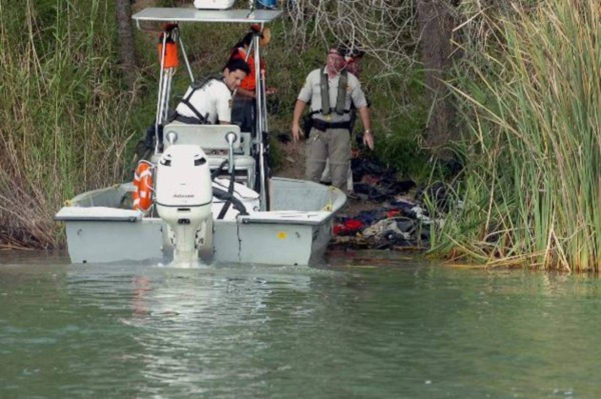 Patrulla Fronteriza rescata a 11 inmigrantes en el Río Bravo, entre ellos varios hondureños