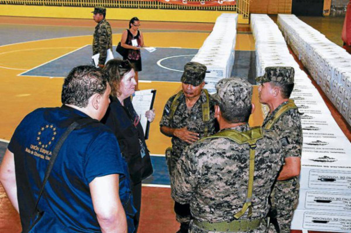 Observadores, respeten nuestra soberanía