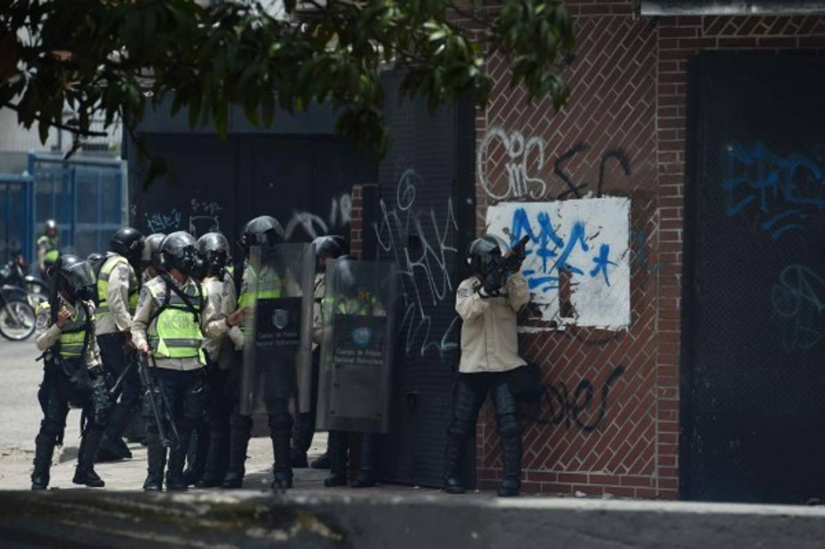 Las imágenes más impactantes de la 'madre de las marchas' en Venezuela