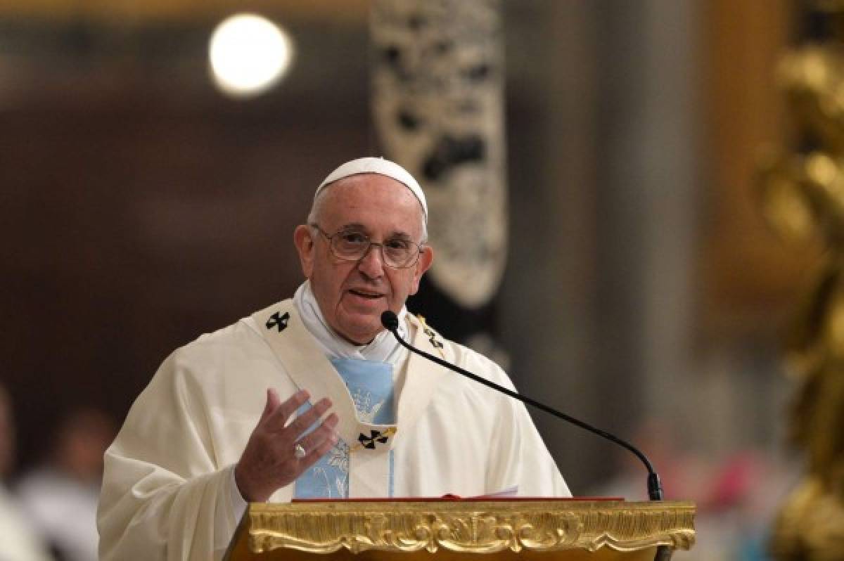 El papa Francisco desea al mundo 'un año de paz' 