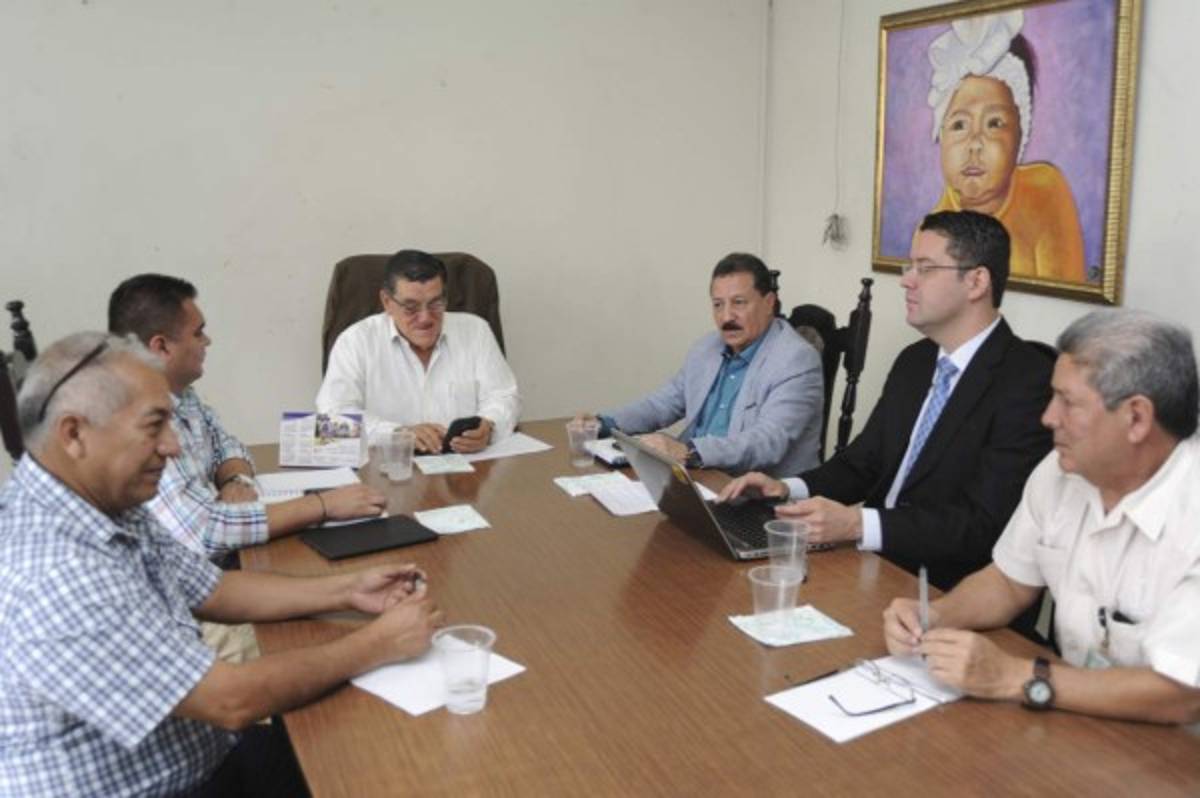 Honduras: Buses, taxis y rapiditos ya no cobrarán en efectivo