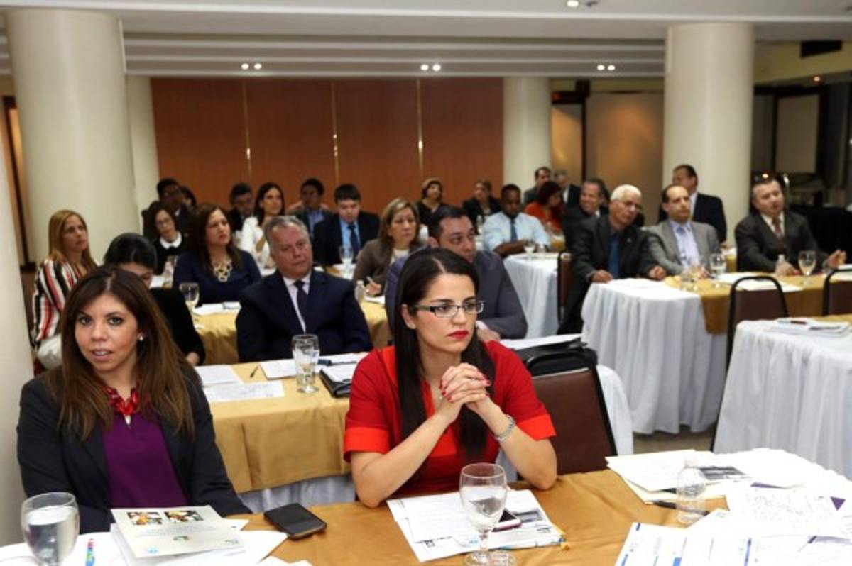 ¿Cuáles son los derechos y deberes de un inmigrante hondureño en Estados Unidos?