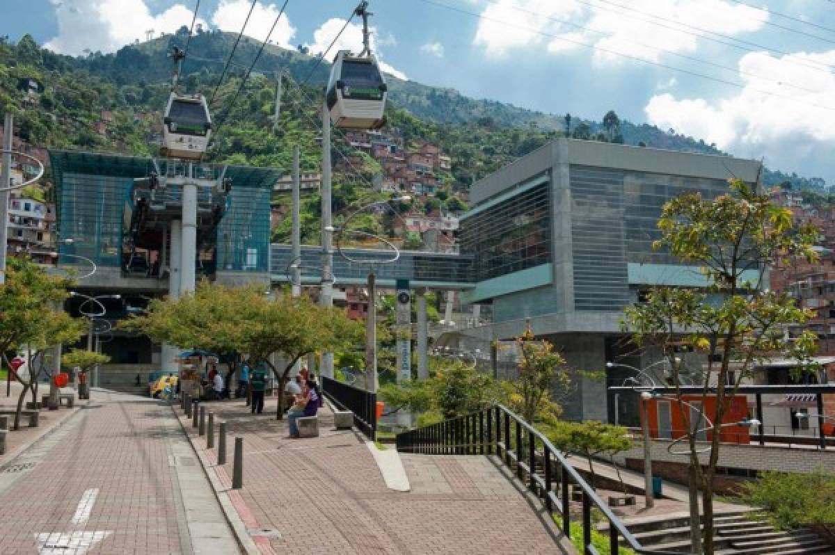 escaleras al cielo de medellín...