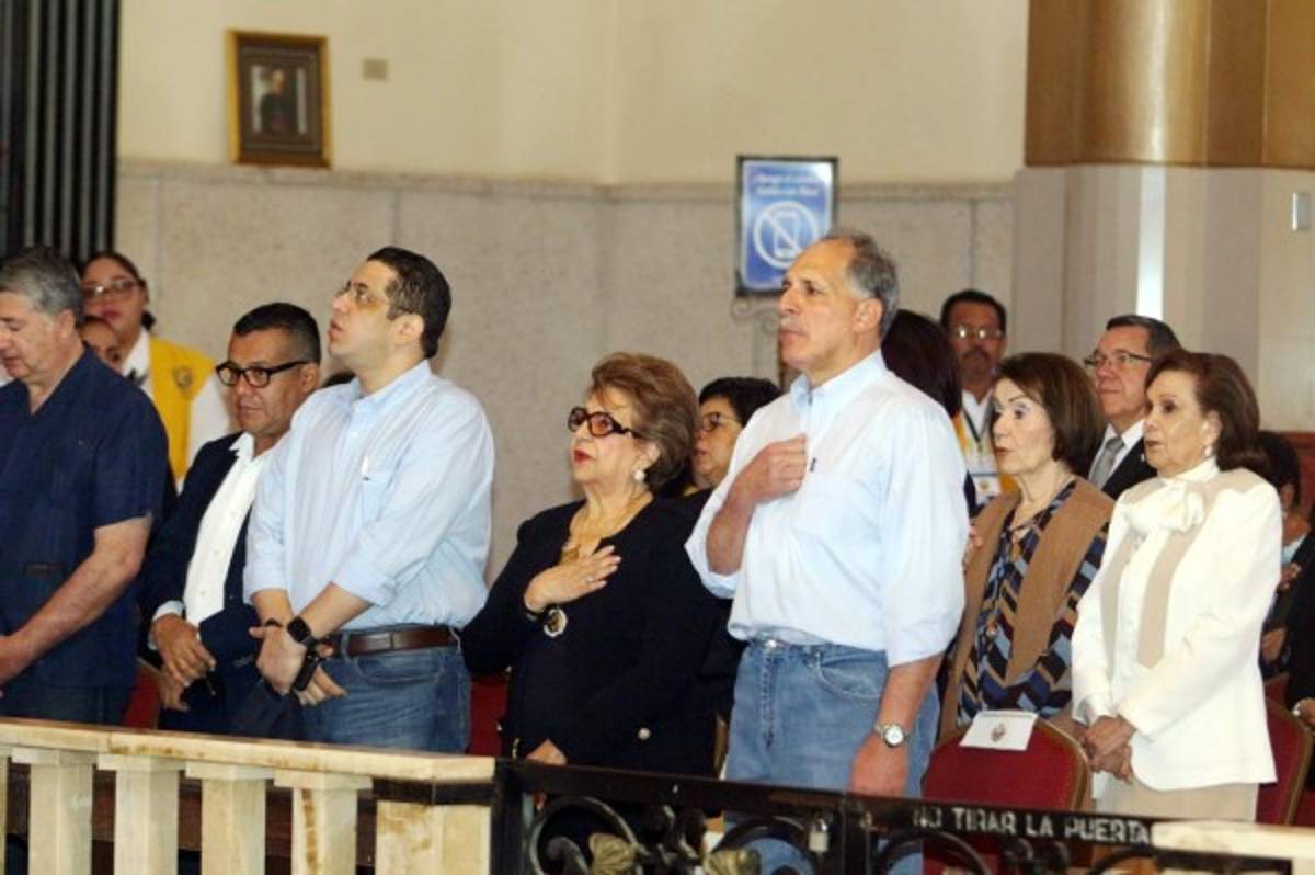 Óscar Andrés Rodríguez: 'El país necesita vencer el odio y la frustración'